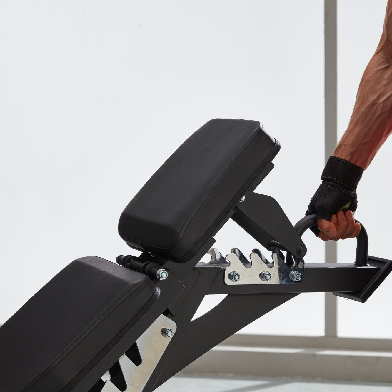 Adjustable Weight Bench with Ergonomic Comfort