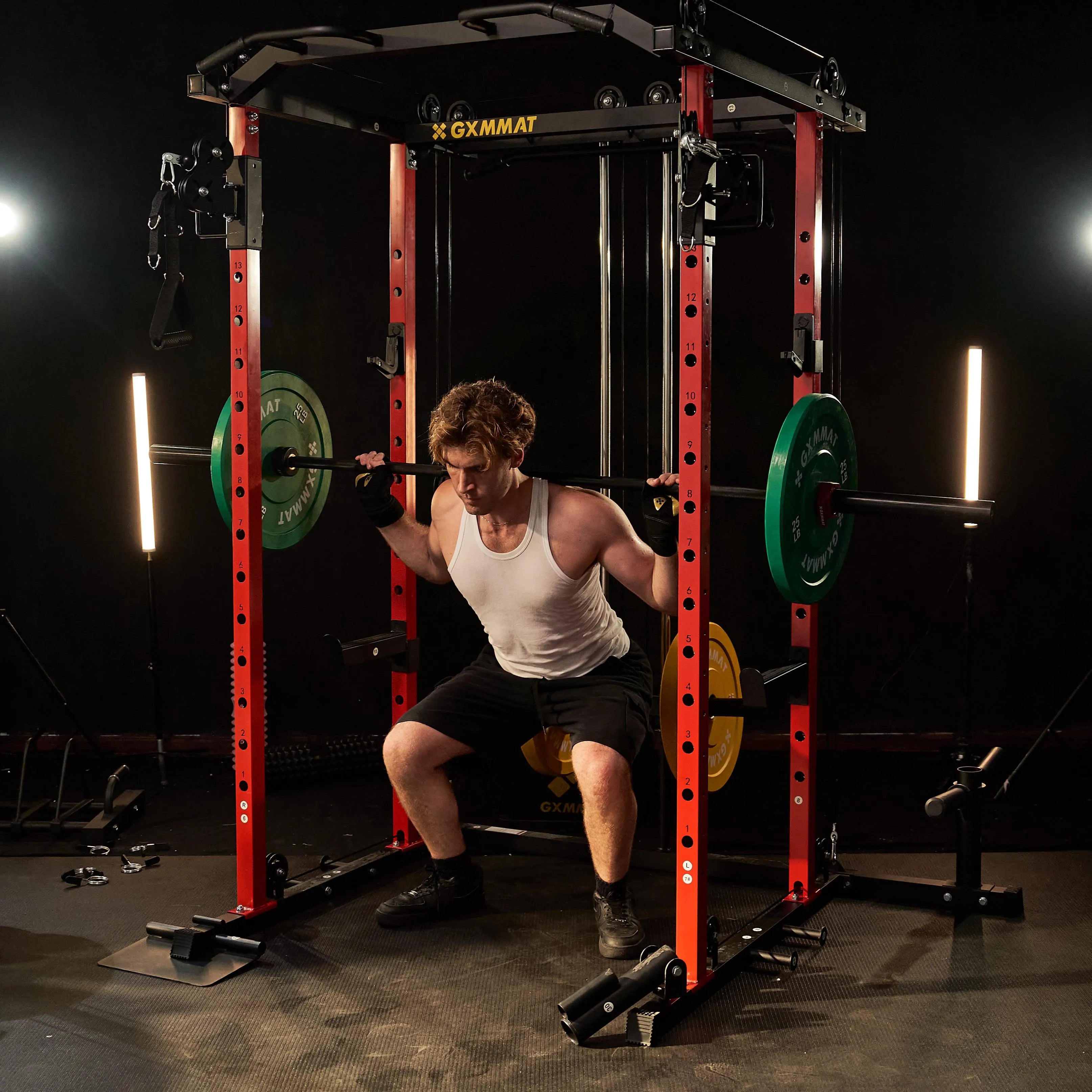 Barbell_Squat_with_GXMMAT_V6_Power_Rack